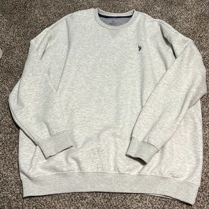 U.S. Polo sweatshirt